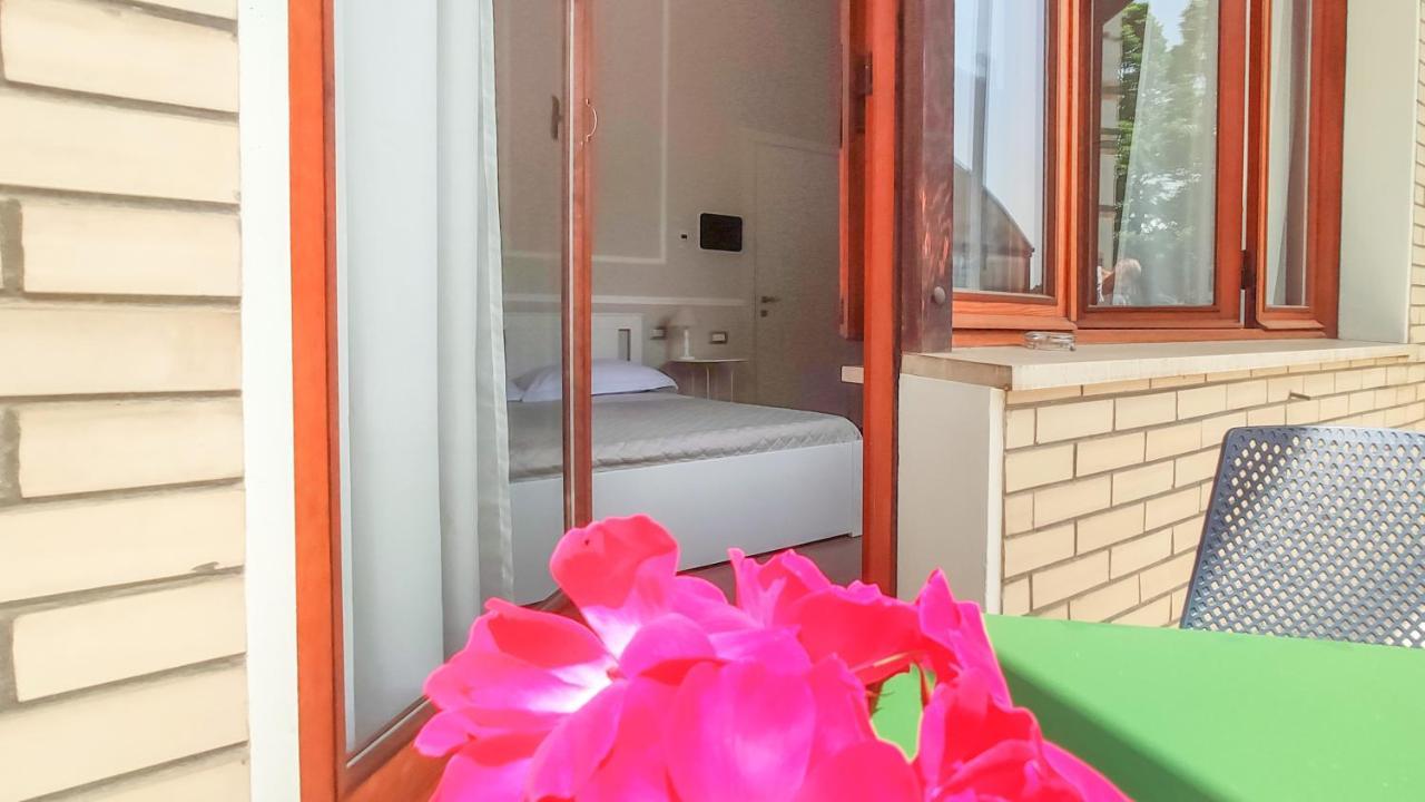 La Dama Room&Breakfast ルッシ エクステリア 写真